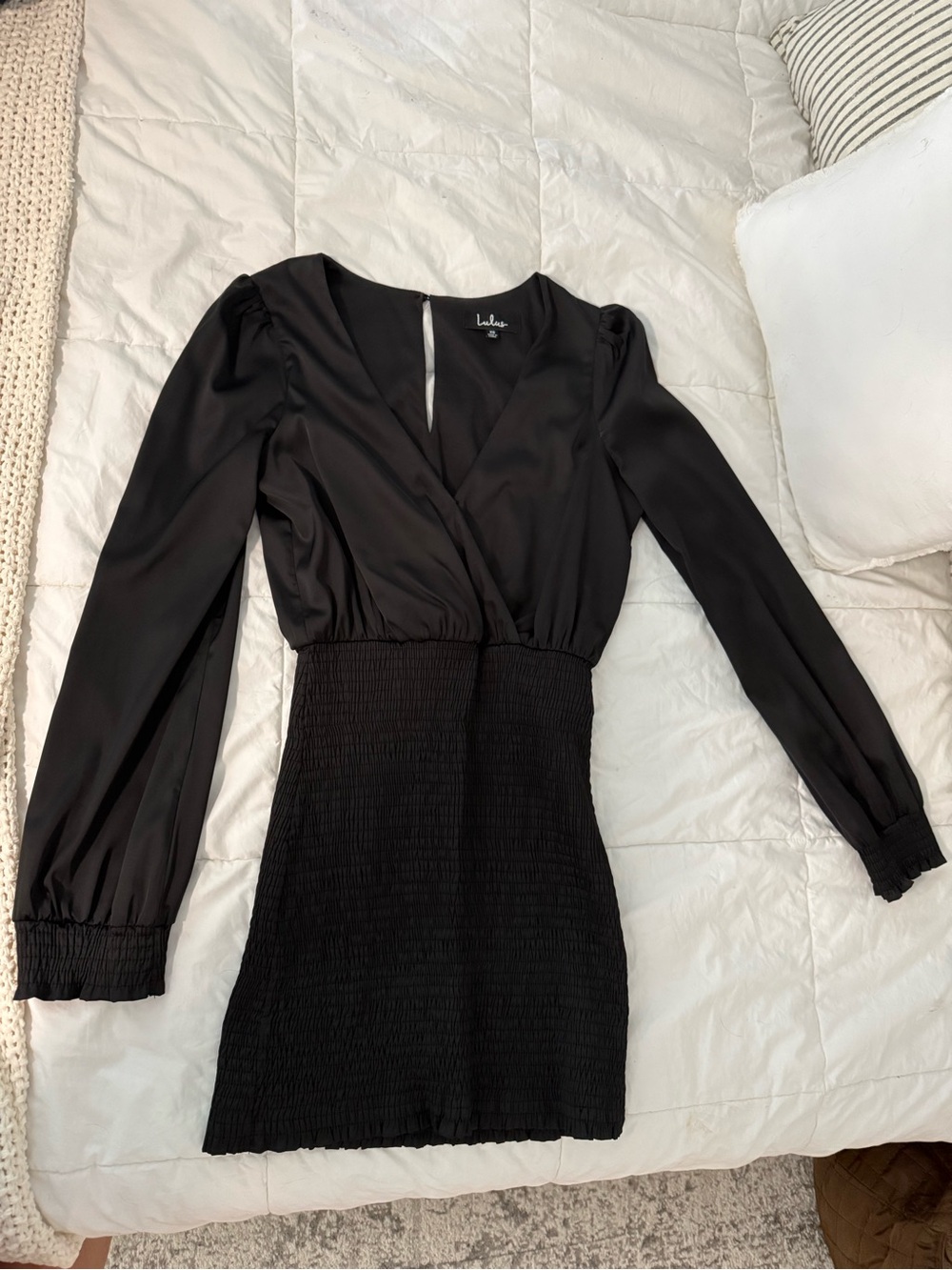 Lulu's Black Long-Sleeve V-Neck Smocked Waist Mini Dress